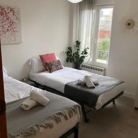 Apartment Lovely Port