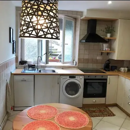 Apartment Lovely Port